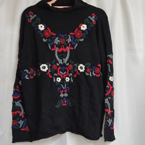 French Connection Black Floral Embroidered Turtleneck Sweater - Picture 1 of 2